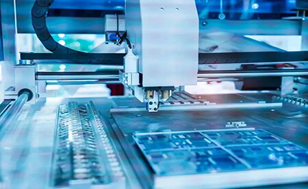 以智造之力，為電子組裝行業(yè)開出解憂良方